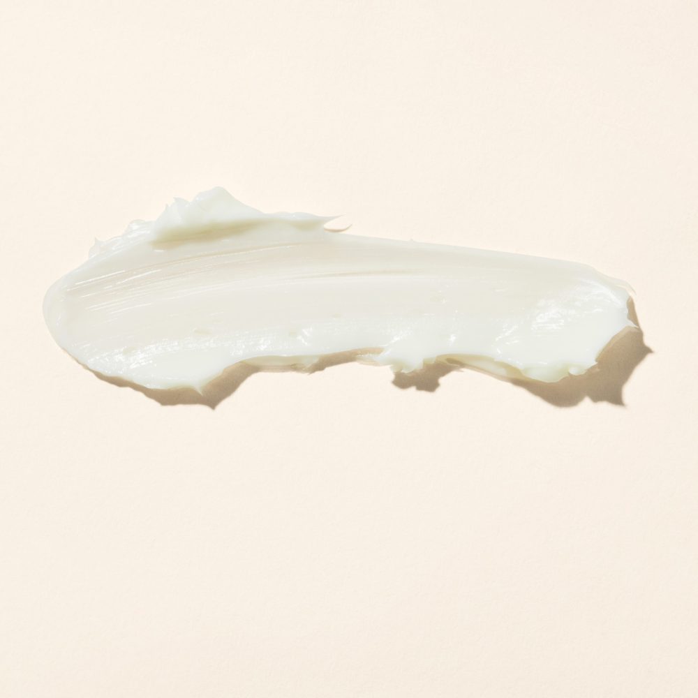 vitamin a renewal cream smear 01 SQ scaled